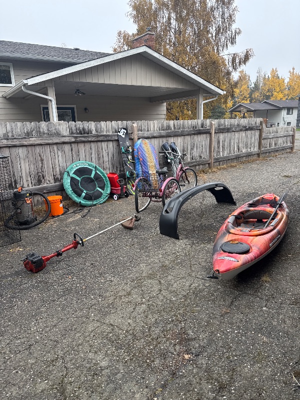 Garage sale photo
