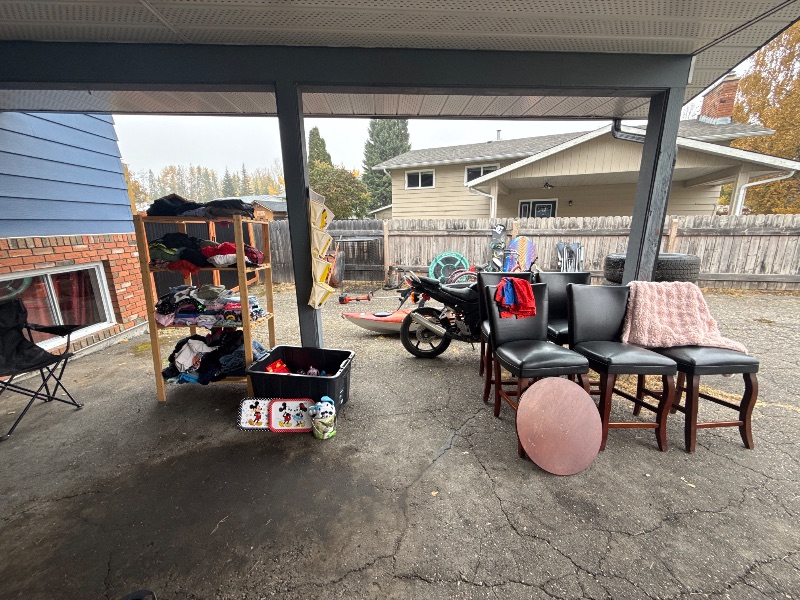 Garage sale photo